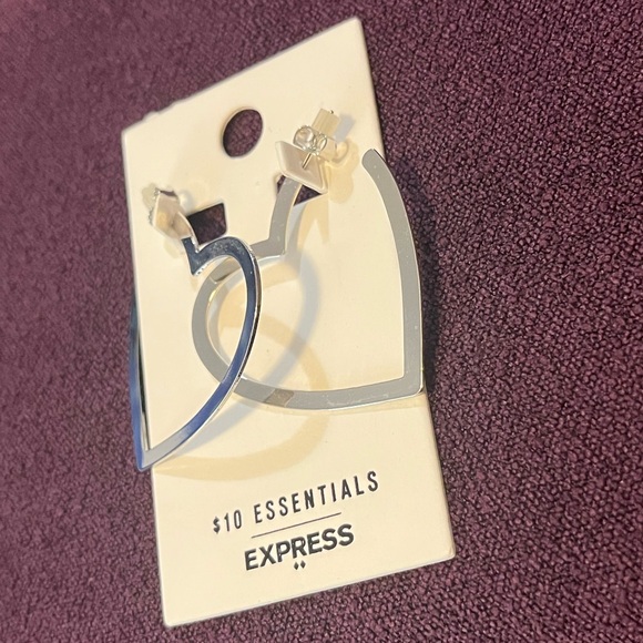 Express Silver Heart Hoop Earrings - New With Tags - Picture 2 of 7